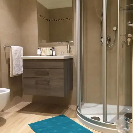 Enjoy Pensión Milán