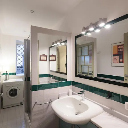 Urban House - Elegant Brera Center * Milánó