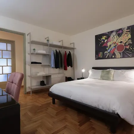 アパート Urban House - Elegant Brera Center ミラノ