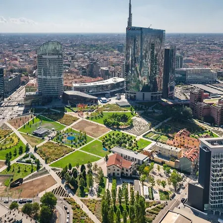 Ourjoy & Skyjoy Condo Units - Via M Gioia, 47 - Strong Wifi, 1 Private Parking, Central Station, Milan 公寓 *