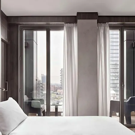 Hyatt Centric 4* Mediolan