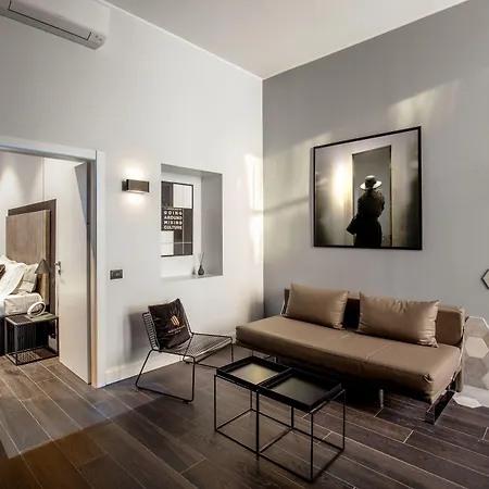 Montenapoleone 4* Mailand