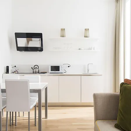 Brera In San Babila * Milano