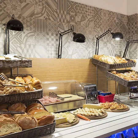 米兰圣安布住宿加早餐旅馆 3*