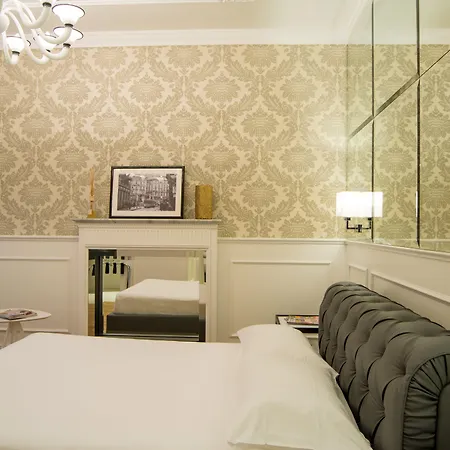 ゲストハウス ドゥオーモ ルームス 4*