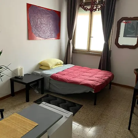 ホームステイ Living Bedroom