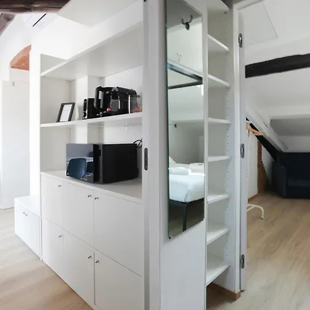 Hacca Collection - Porta Venezia Attic 2br شقة *