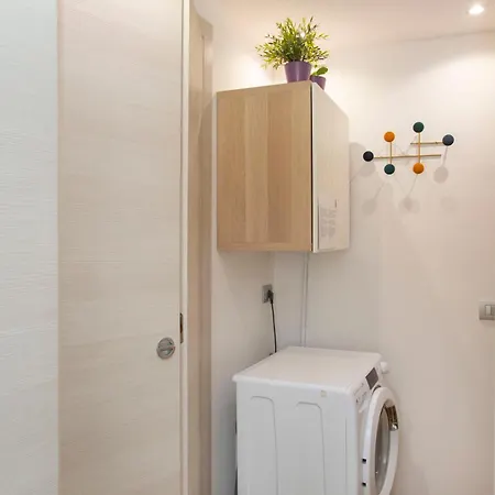 Bibi Pied-à-terre Vetra - Two