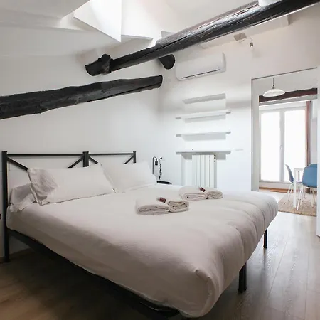 Hacca Collection - Porta Venezia Attic 2br מילאנו