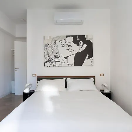 Maggi - New Beautiful In The Center Apartment Mailand
