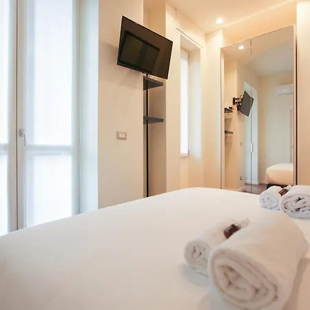 Hacca Collection - Bocconi Blue House Milan