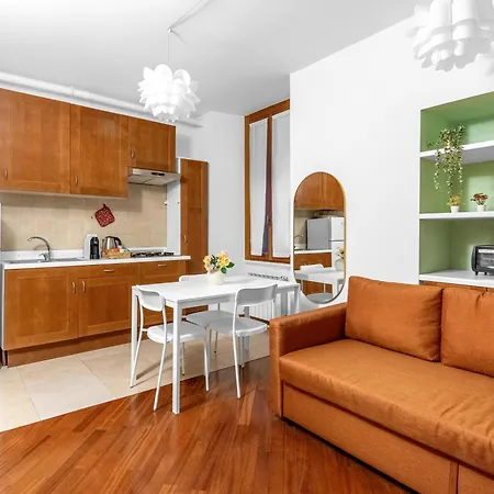 Appartement Newly Renovated Homely Flat St Lorenzo Milaan