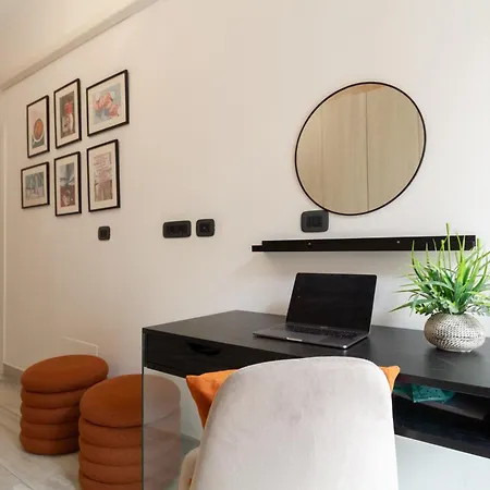 Lejlighed Stylish In Bocconi With Patio - Porta Romana *