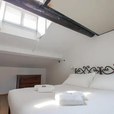 Hacca Collection - Porta Venezia Attic 2br *