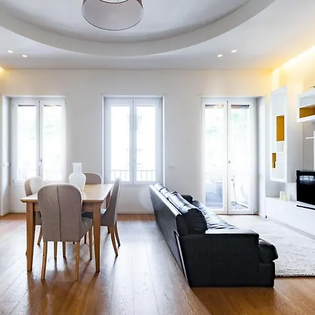 公寓 Luxury In The Center Of The City- 5 Min To Duomo *