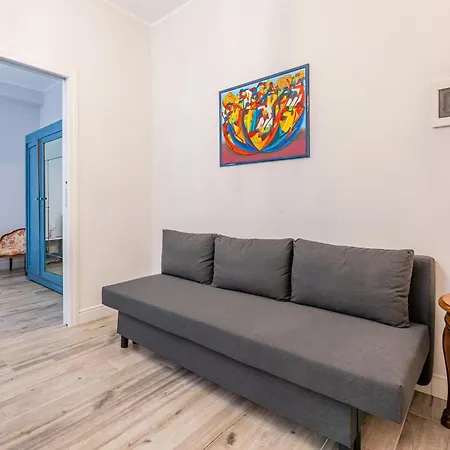 Station's Nest - A Stone's Throw From The Station Apartamento