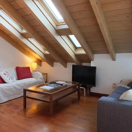 Appartamento Rooftop Loft Beatrice With Terrace - Moscova