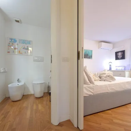 Апартаменты Homeby, Loft Nicholas