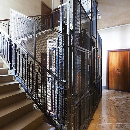 Primopiano - Sempione Apartman Milánó