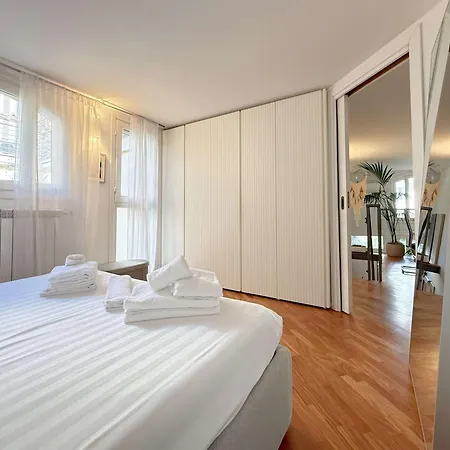 Апартаменты Homeby, Loft Nicholas Милан