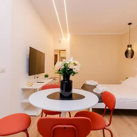 Vivimihome - Le Gemme Di Desenzano * Milán