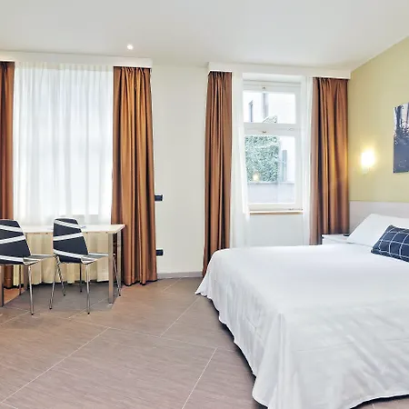 Duomo Hotel & Apartments 4*