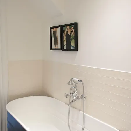 Pandenus 4* מילאנו