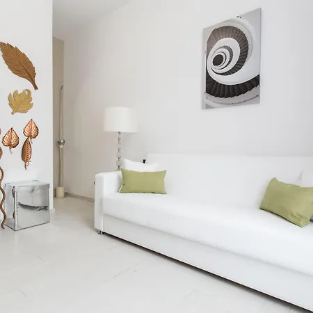 Dei Mercanti 4* Milan