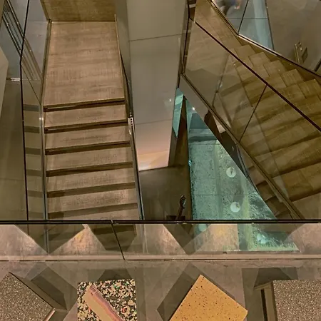 Ξενοδοχείο Nhow 4*