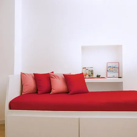 Likehome - Via Crema 公寓 *