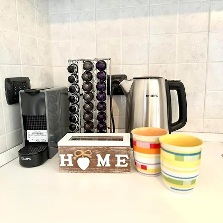 Live House-attico, Ampio E Luminoso Monolocale Милан