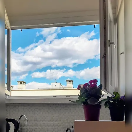 Near Linate Duomo And Station Minutes Away アパート