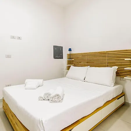 Luvi - Savona * Mailand