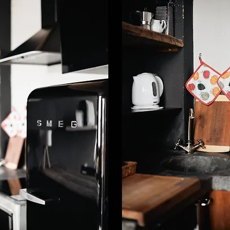 Nyc-style Industrial On Navigli * Milán