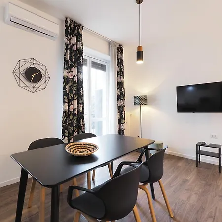 Primopiano - Barelli Apartman Milánó