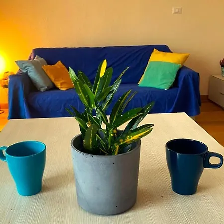 Near Linate Duomo And Station Minutes Away * ミラノ