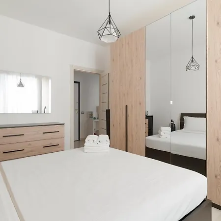 Apartamento Guesthost - Cute Navigli Milão