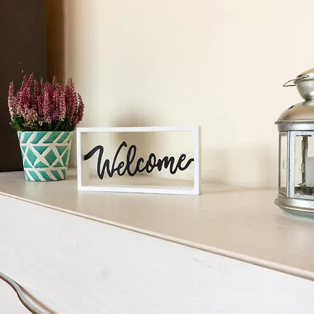 Near Linate Duomo And Station Minutes Away *