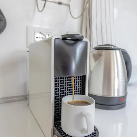 The South, Center, Arco Della Pace Milano