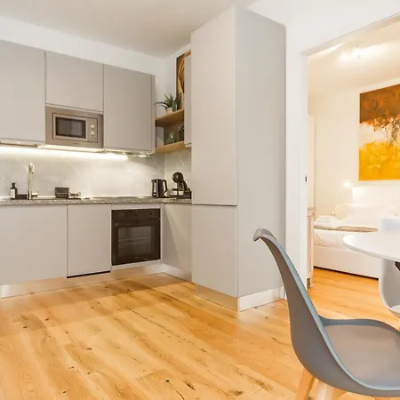 Apartman Regina24 Luxury - Elegante A Porta Venezia, 5 Min Dalla Metro Milánó