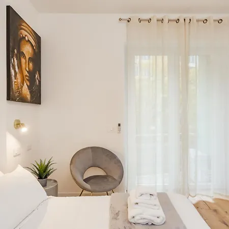 Regina24 Luxury - Elegante A Porta Venezia, 5 Min Dalla Metro Milánó