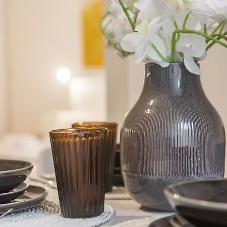 Regina24 Luxury - Elegante A Porta Venezia, 5 Min Dalla Metro Apartman