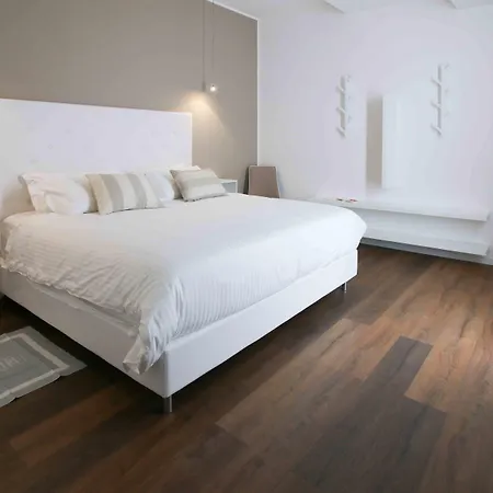 شقة سويت سانتا تيكلا