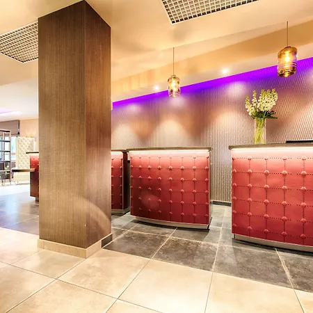 Nyx By Leonardo Milão