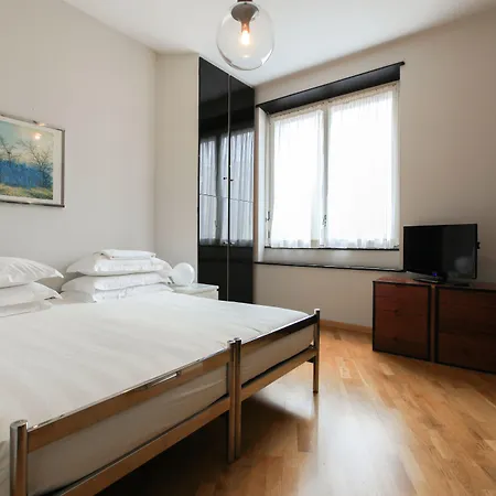 Vip's Hotel *