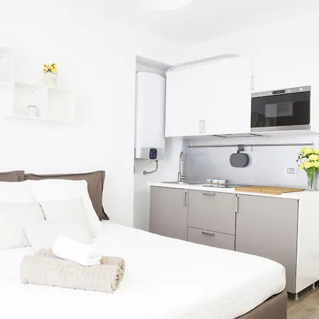 Alessia's Flat - Sarpi 2 *