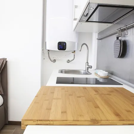 Daire Alessia's Flat - Sarpi 2 Milano
