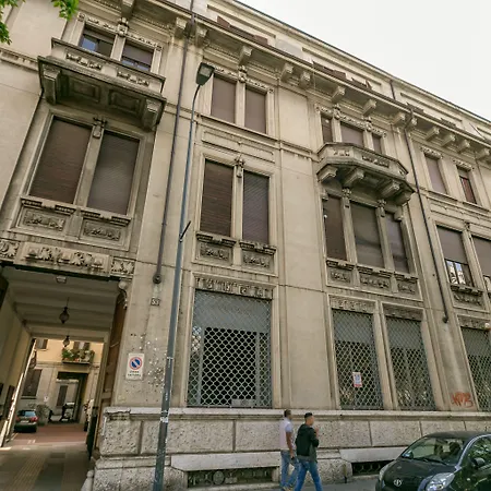 Appartement Spazio Isola- Free Wifi Milaan