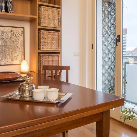 Joivy Warm Family Flat For 4 With Terrace In Milan