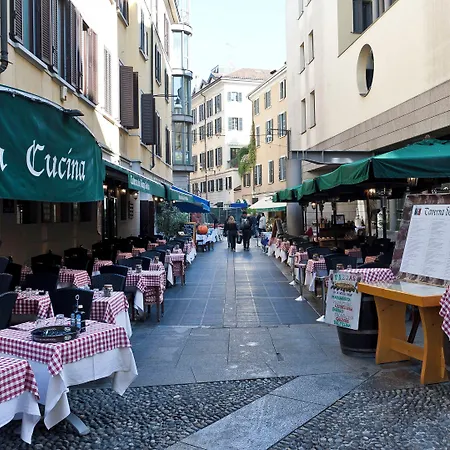 Italianway Easy - Fiori Chiari 20 * Milano